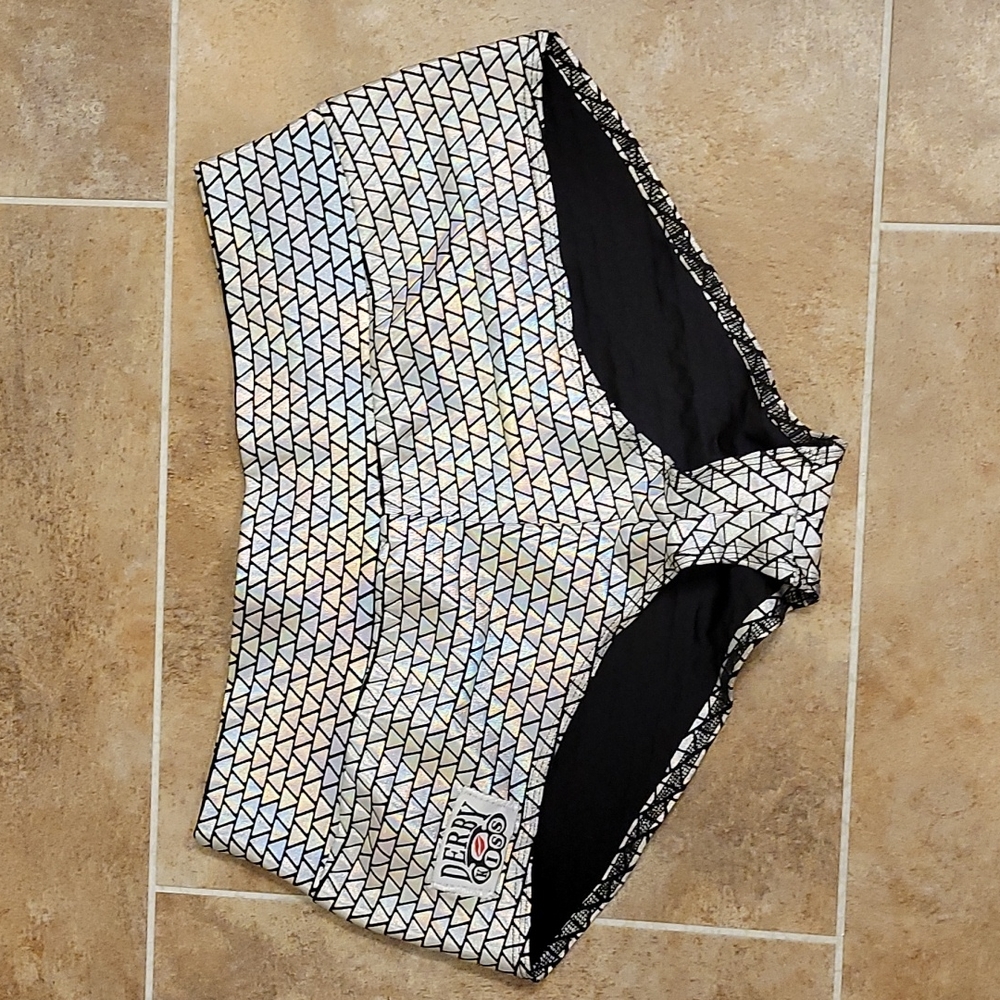 Brand New Derby Kiss Silver Booty Shorts Roller Derby Pole Fitness size Small